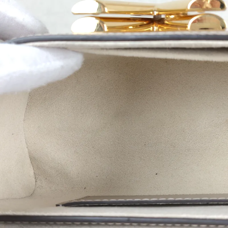 Louis Vuitton Crossbody Bag Twist Epi Embossed Calfskin Small 19 × 9 × 15 cm — detail view 4 of 12