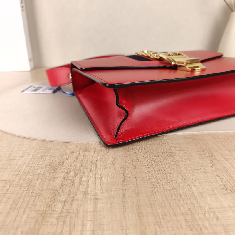 GUCCI Crossbody Bag Sylvie Shoulder Strap Edition Red Calfskin Small25.5 × 8 × 17 cm — detail view 1 of 12