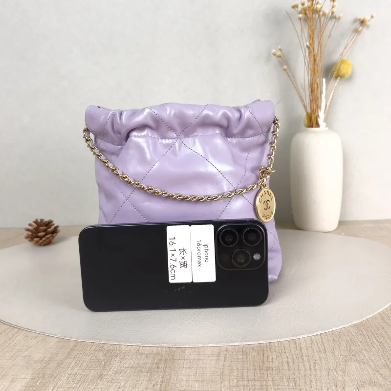 Chanel Crossbody Bag 22Bag Calfskin Mini 20 × 6 × 19 cm — cover view 2 of 5