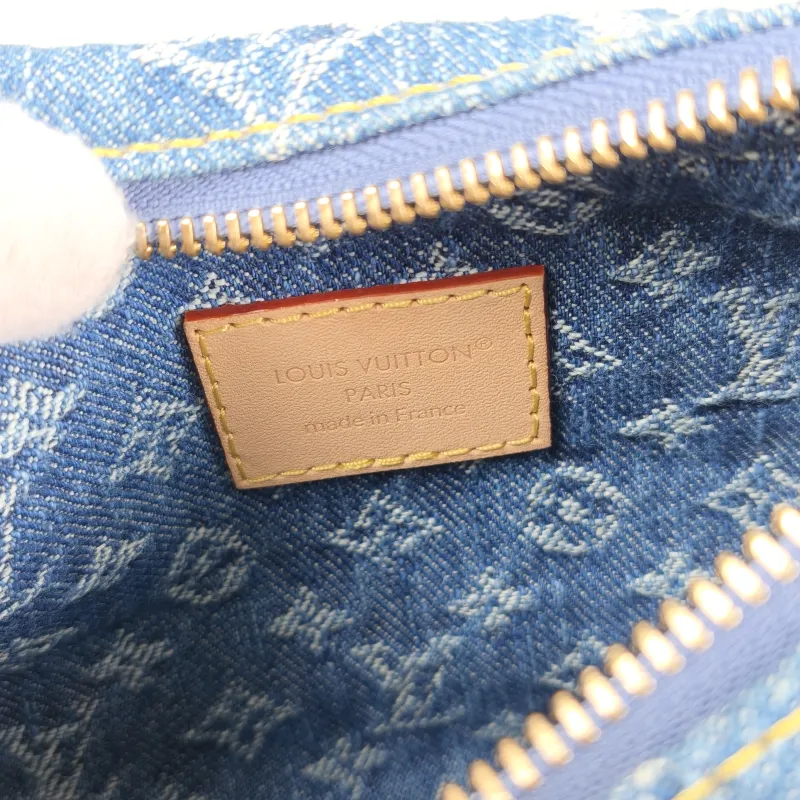 Louis Vuitton Shoulder Bag Pochette Valley Blue One Size21 × 7 × 15 cm — detail view 6 of 10