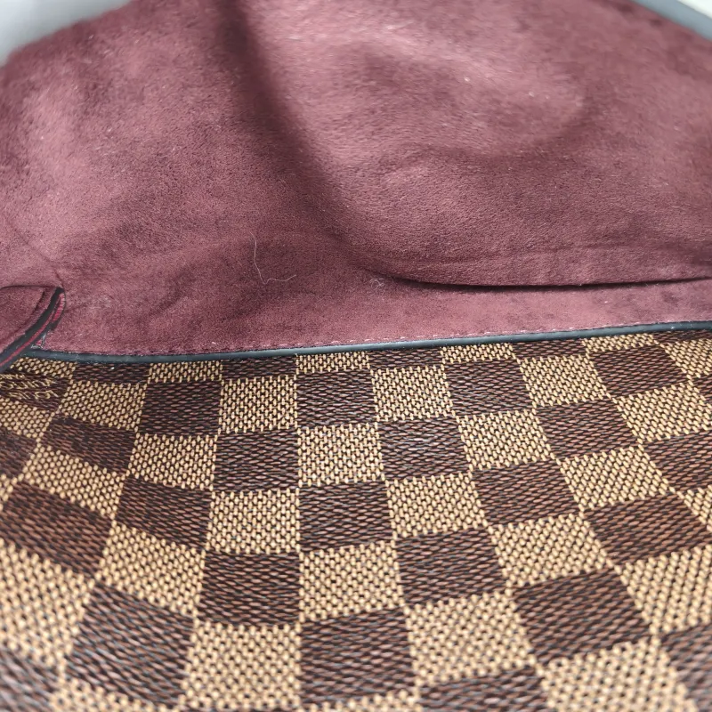 Louis Vuitton Shoulder Bag VAVIN Red · PVC Small 25 × 9.5 × 17 cm — detail view 14 of 14