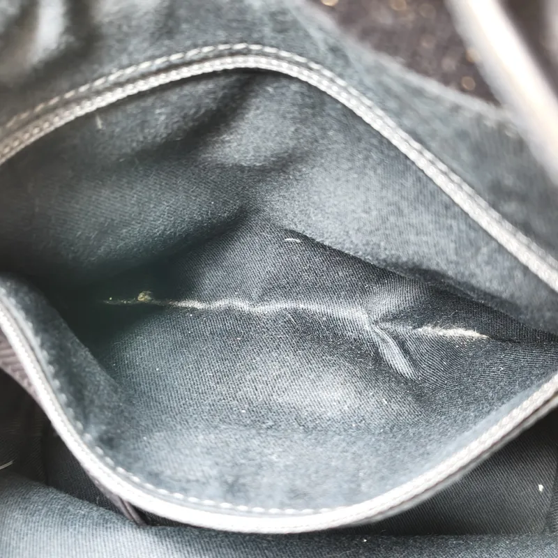 Chanel Shoulder Bag Bucket Bag Navy Gold Canvas 20 × 15 × 25 cm 28 — detail view 12 of 15