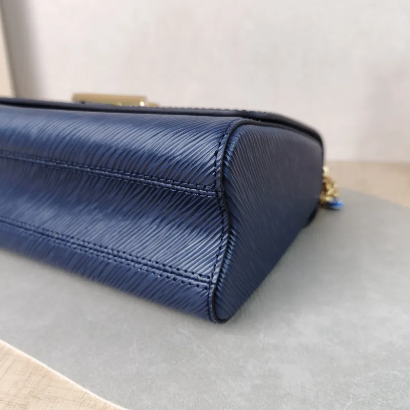 Louis Vuitton Crossbody Bag Twist Navy Epi Embossed Calfskin Medium 23 × 9.5 × 17 cm — detail view 5 of 14