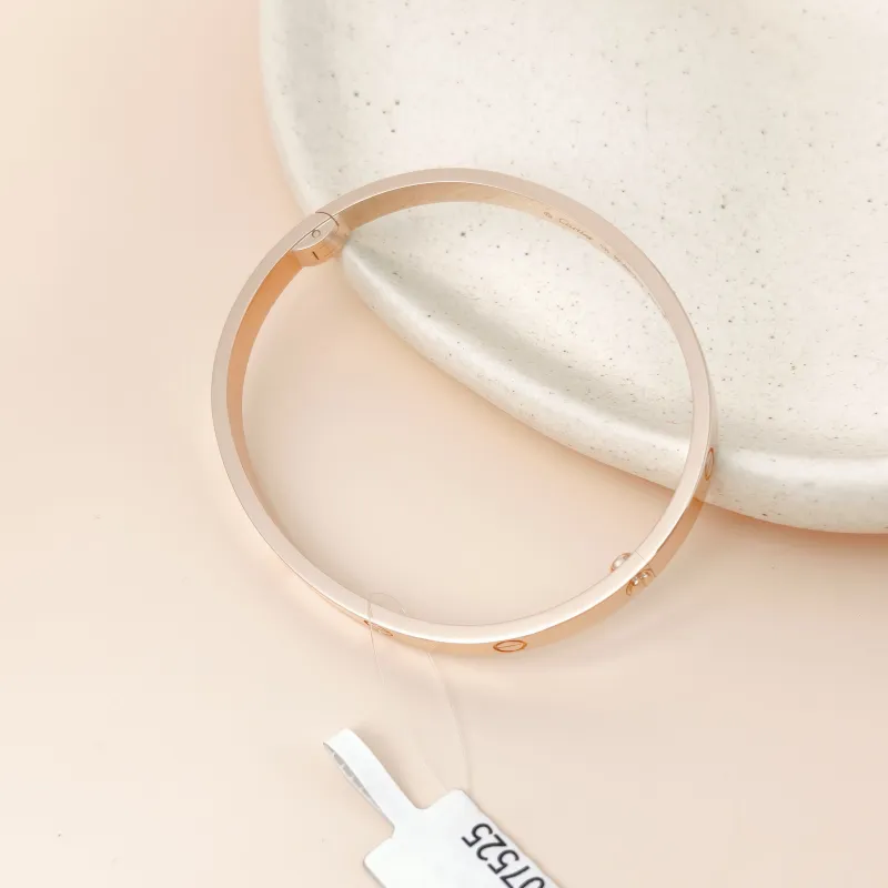 CARTIER Bangle Love Collection Bangle Rose Gold 18KR ose Gold Medium Edition 18 — cover view 9 of 10