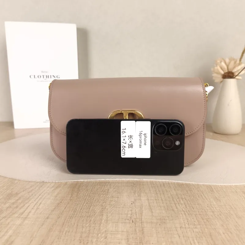 DIOR Crossbody Bag30Montaigne 30 Avenue Calfskin One Size23 × 6.5 × 13 cm — cover view 2 of 5
