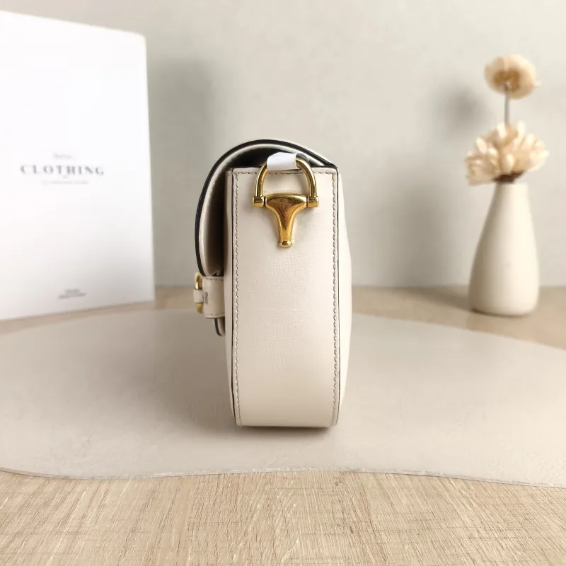 GUCCI Crossbody Bag Horsebit 1955 Horsebit Small White Calfskin Small 20.5 × 5 × 14.5 cm — detail view 7 of 11