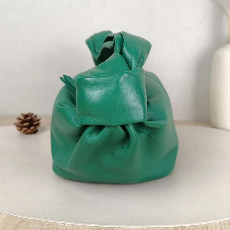 Bottega Veneta Top Handle Bag Jodie Green Calfskin Mini 28 × 8 × 23 cm — detail view 9 of 9