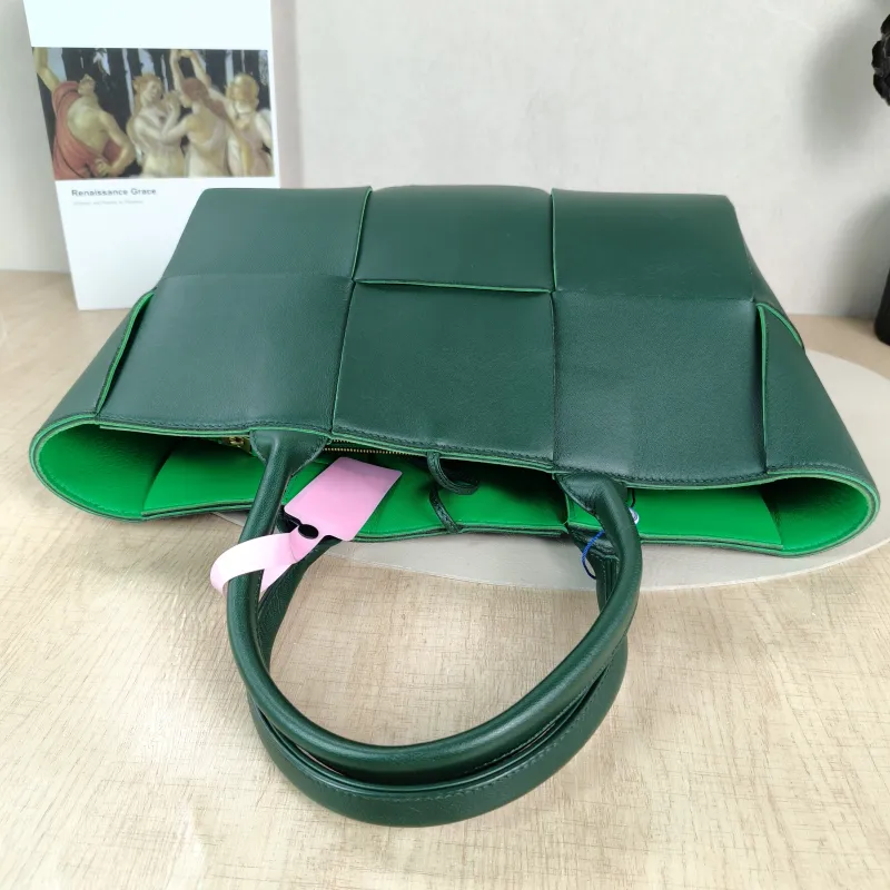 Bottega Veneta Top Handle Bag Arco Woven Tote Bag Green Lambskin Small 30 × 11.5 × 20 cm — detail view 12 of 13
