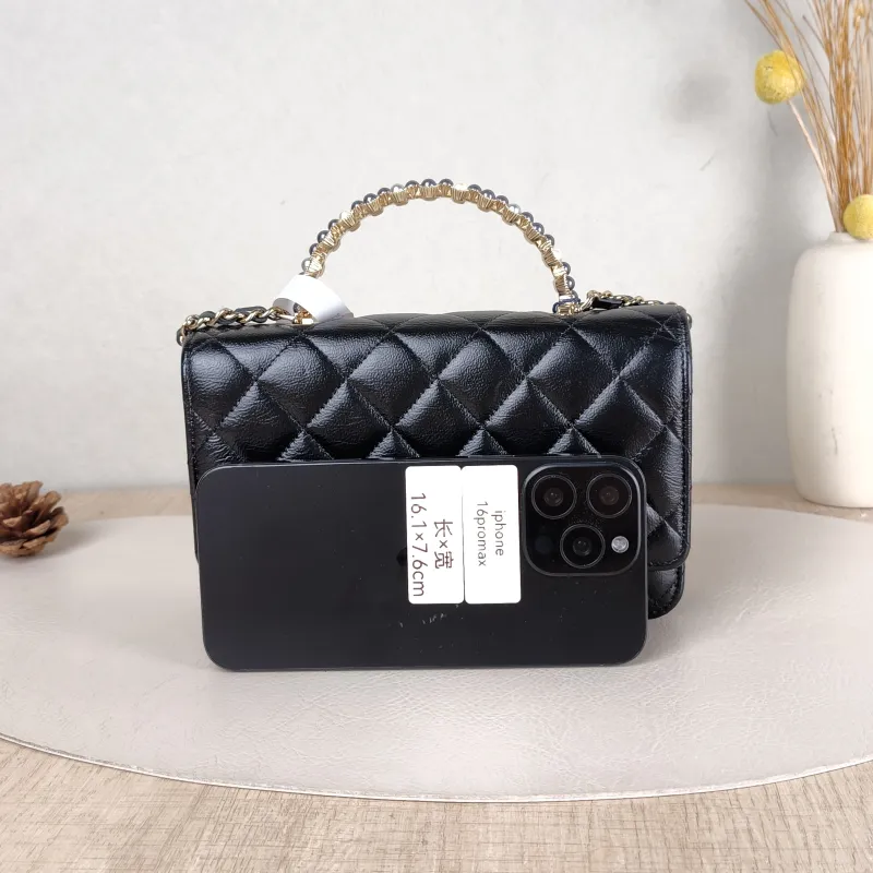 Chanel Crossbody Bag Pearl Black Lambskin 19 × 3.5 × 12 cm — cover view 6 of 6
