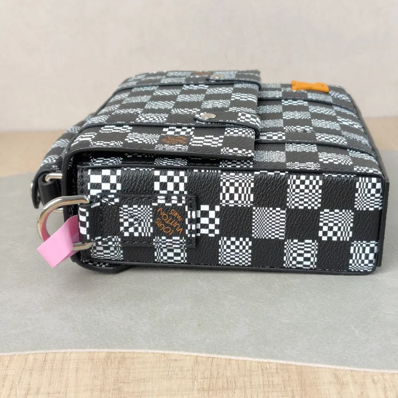 Louis Vuitton Crossbody Bag Flap Soft Trunk Messenger Bag Colorblock PVC One Size 20 × 5.5 × 16 cm — detail view 4 of 12