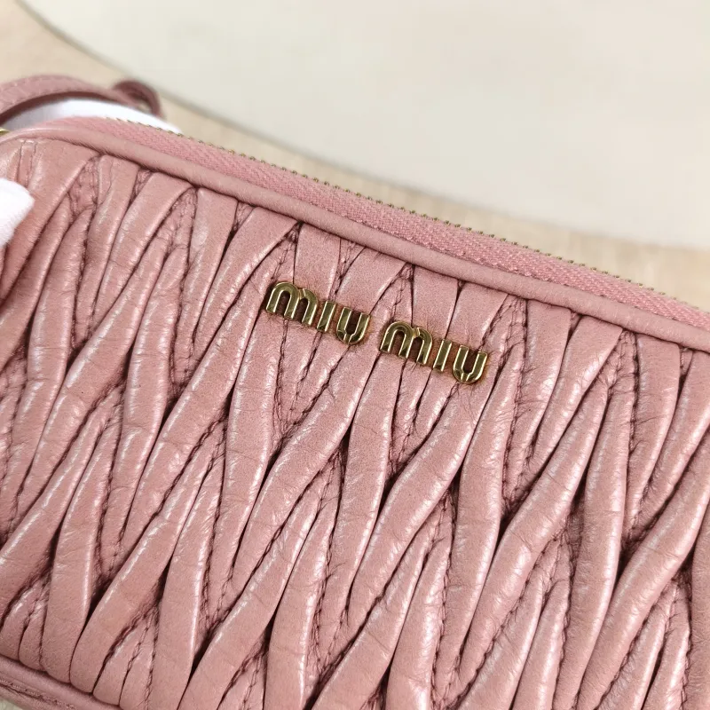 Miumiu Shoulder Bag Camera Bag Pink Lambskin 16 × 4 × 9 cm — detail view 6 of 9