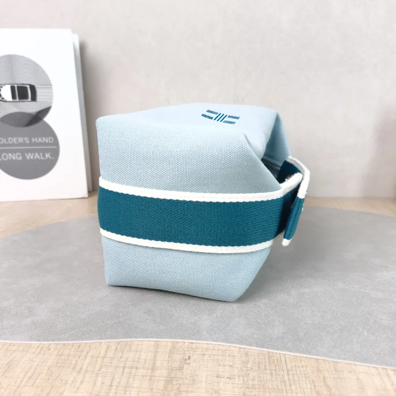 Hermès Top Handle Bag bride-a-brac Blue Canvas Small 21 × 12 × 27 cm — detail view 3 of 12