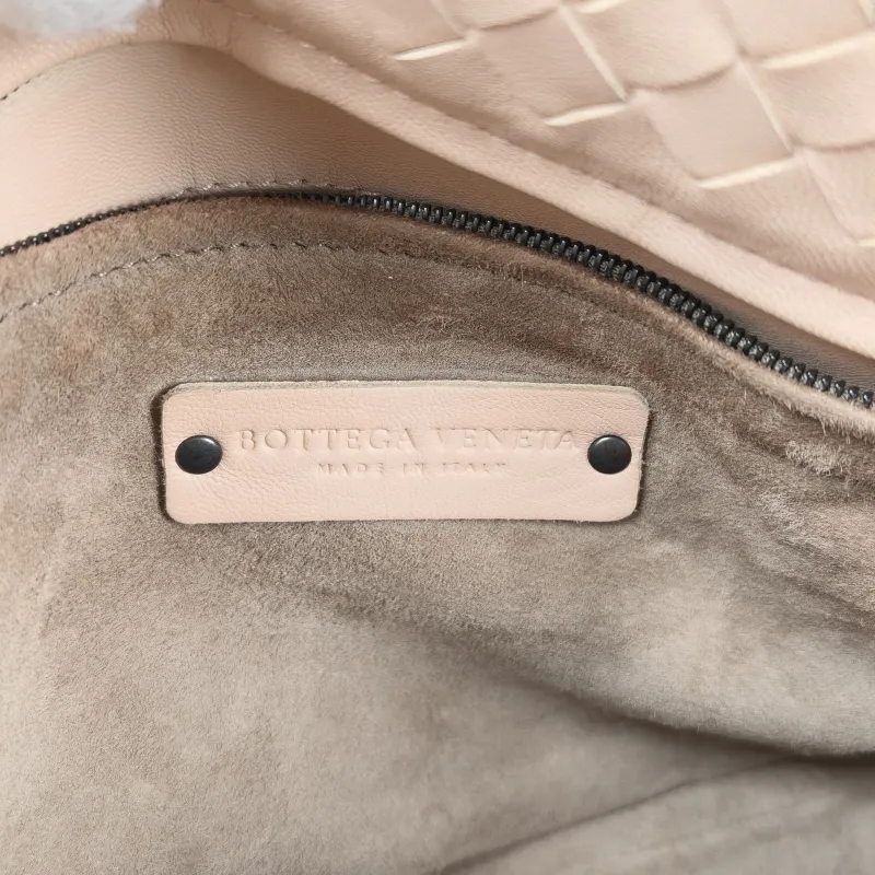 Bottega Veneta Top Handle Bag Woven Top Handle Bag Pink Lambskin One Size 24 × 11 × 20 cm — detail view 9 of 10