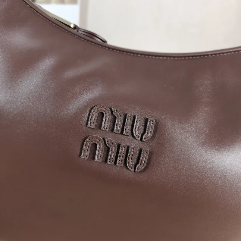 Miumiu Shoulder Bag Wander Collectionhobo Shoulder Bag Calfskin One Size 35 × 10 × 20 cm — detail view 6 of 10