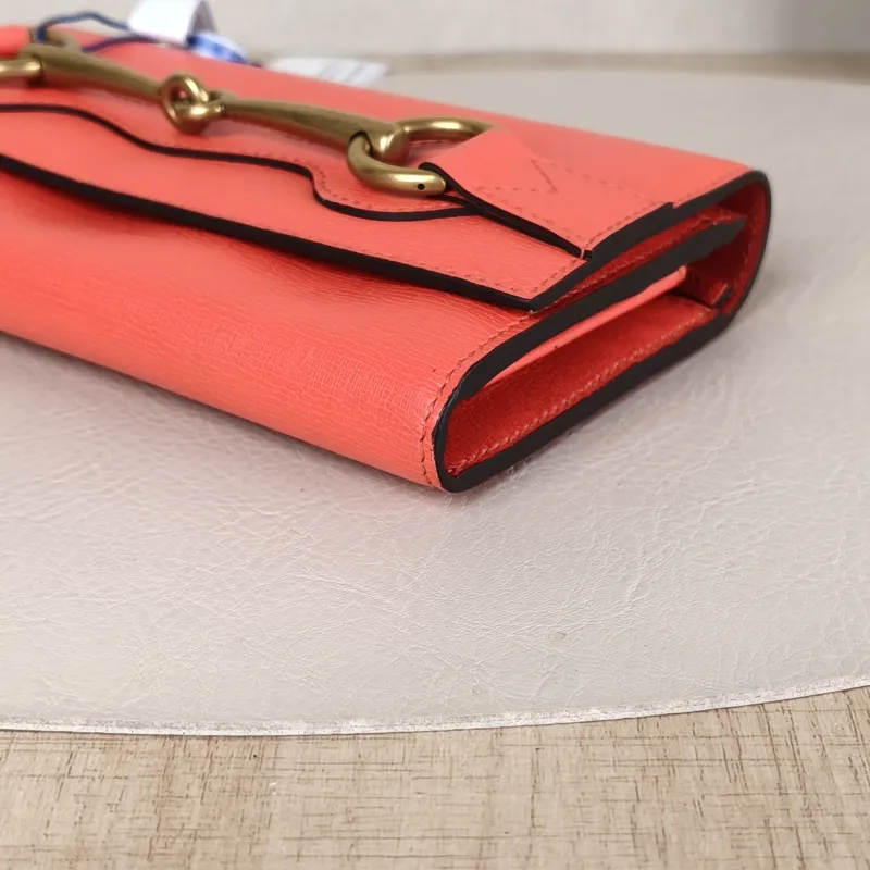 GUCCI Wallet Horsebit 1955Collection Horsebit Wallet Red Calfskin One Size19 × 3 × 10 cm — detail view 2 of 11
