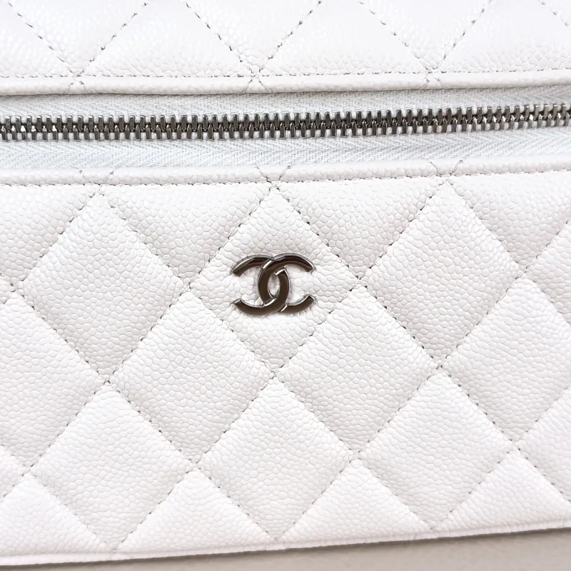 Chanel Crossbody Bag26s lp Box Bag Top Handle Crossbody Bag White Calfskin One Size 19.5 × 5 × 17 cm — detail view 13 of 15