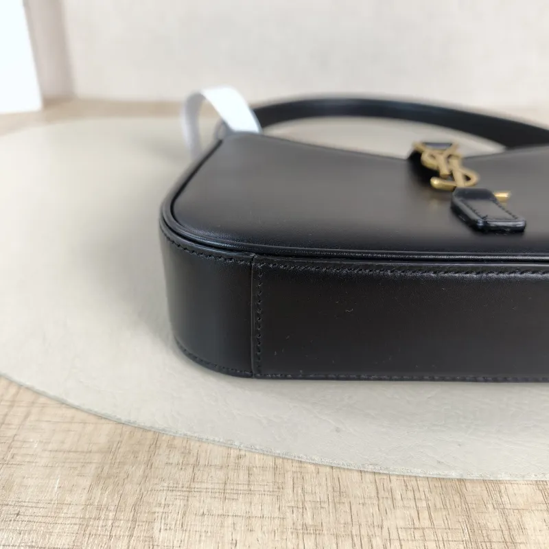 SAINT LAURENT Shoulder Bag LE 5 À 7 Black Calfskin Mini 19 × 4.5 × 11.5 cm — detail view 1 of 10