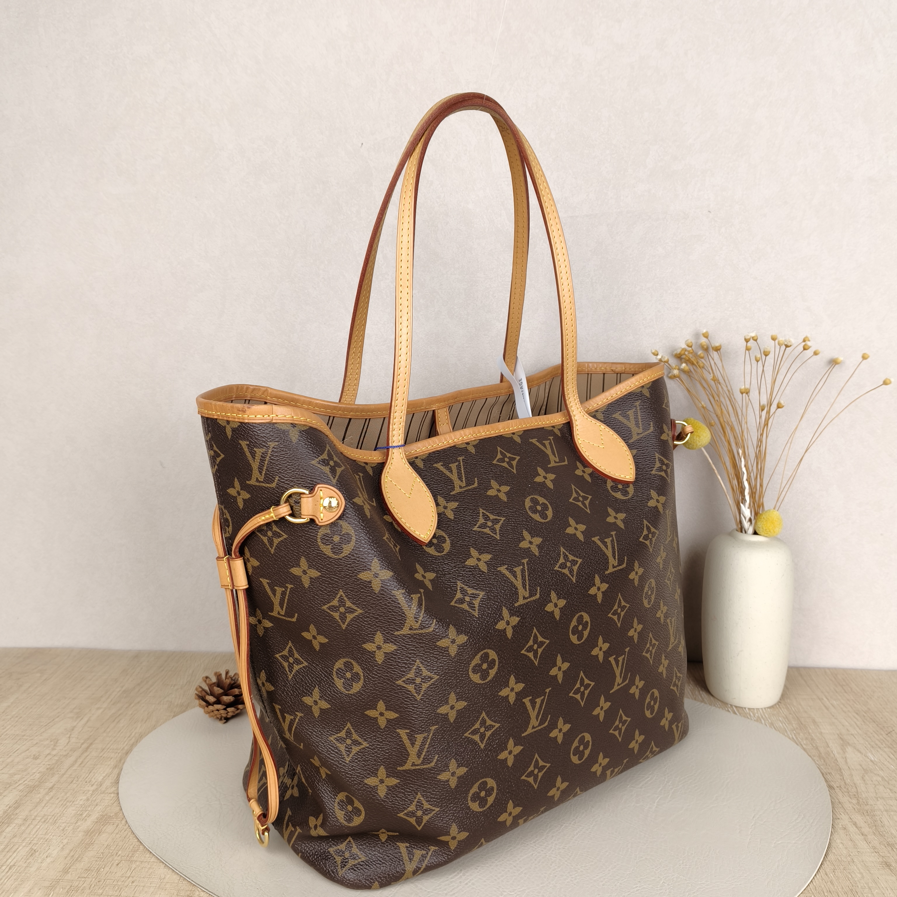 Louis Vuitton Shoulder Bag Neverfull Monogram PVC Medium31 × 14 × 28 cm — cover view 8 of 8