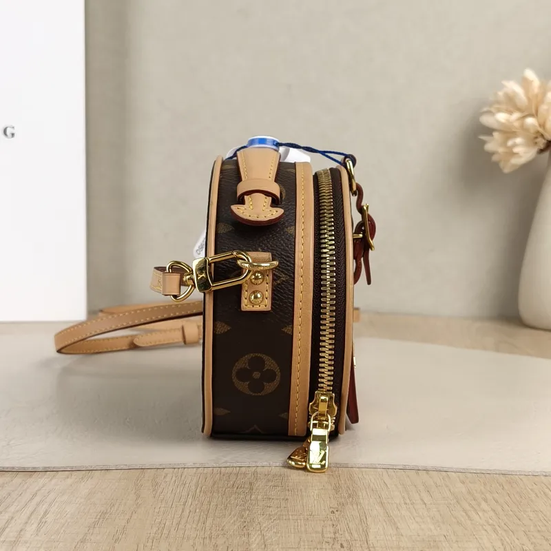 Louis Vuitton Crossbody Bag Mini BOITE CHAPEAU Monogram PV Cmini13 × 6.5 × 12 cm — detail view 1 of 12