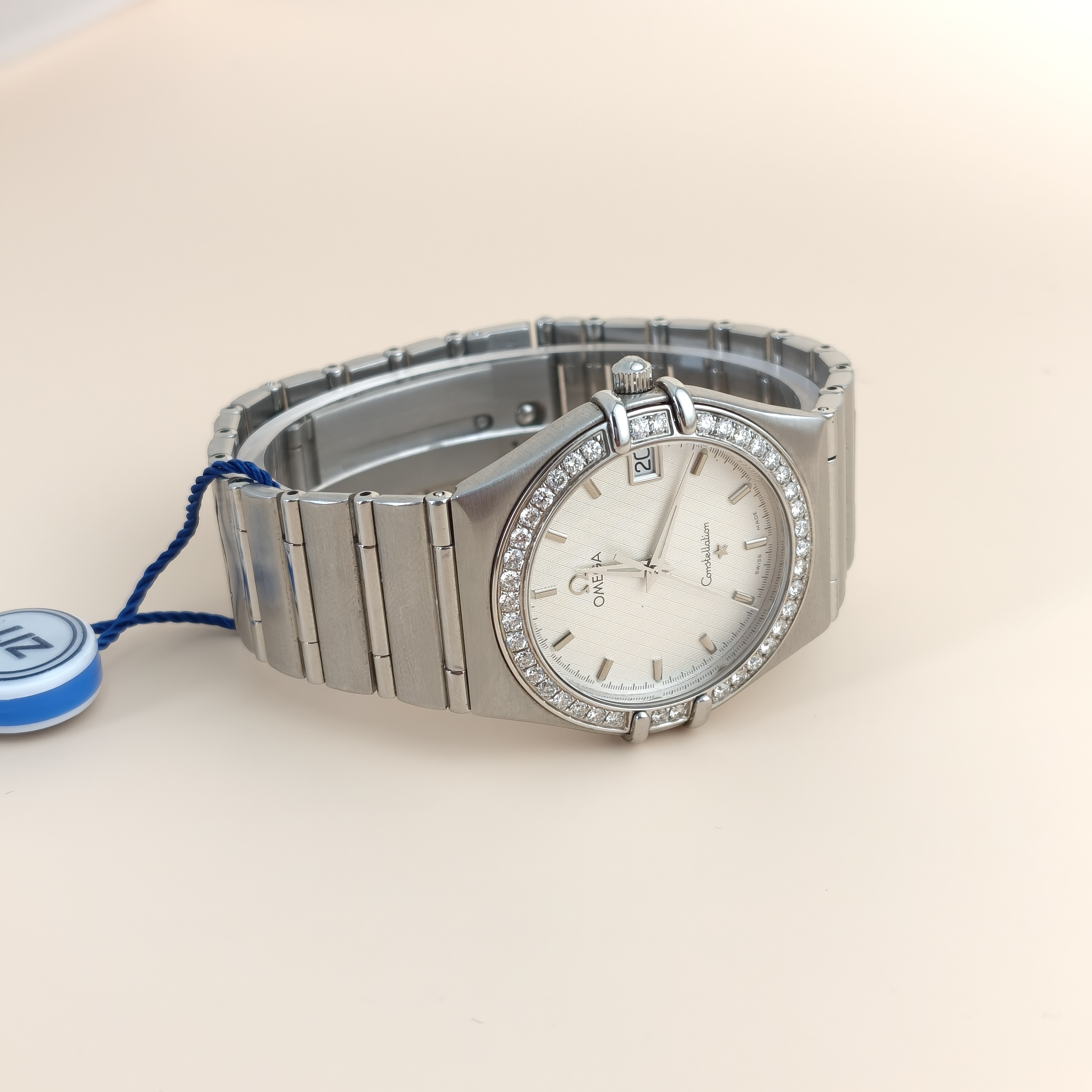 OMEGA Watch Watch White One Size34 — cover view 5 of 7