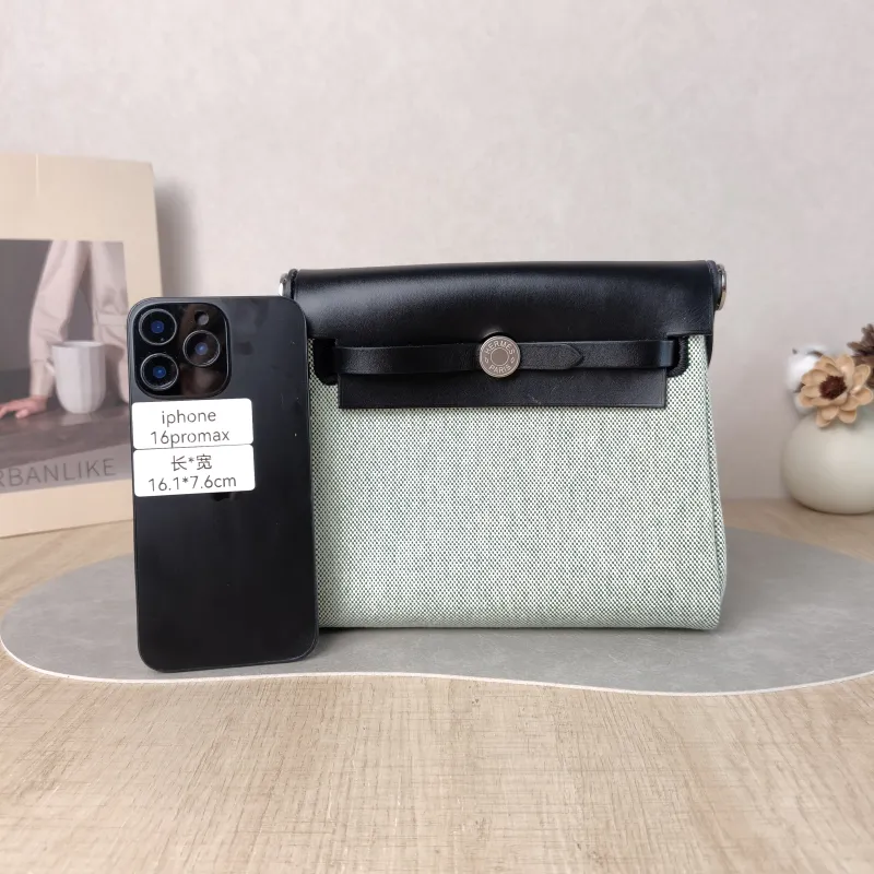 Hermès Crossbody Bag Herbag Zip 20 Beige · Green · Black Calfskin,Canvas Mini 20.5 × 7 × 16.5 cm G — cover view 5 of 6