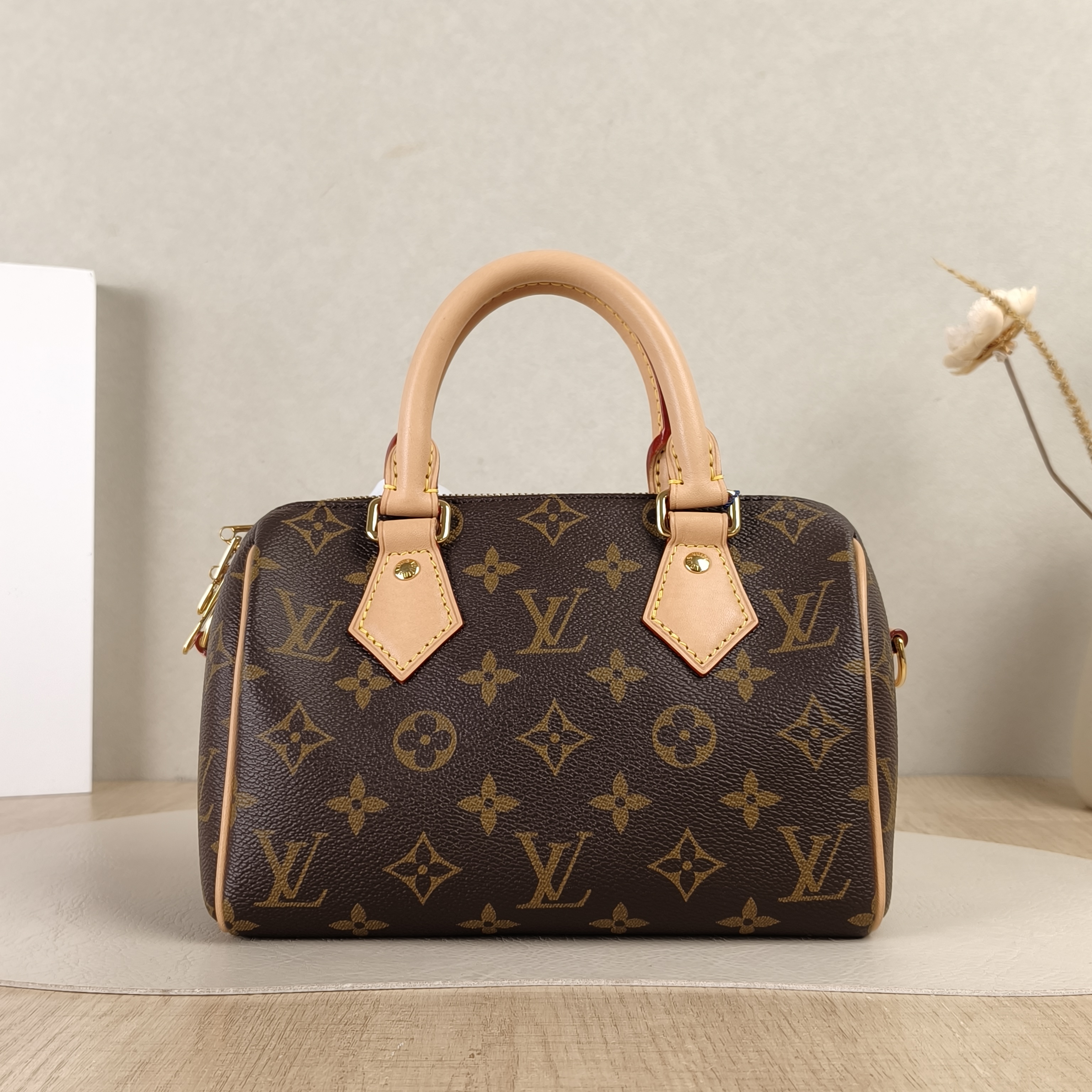 Louis Vuitton Crossbody Bag Speedy20 Shoulder Strap PVC Small20.5 × 12 × 13.5 cm