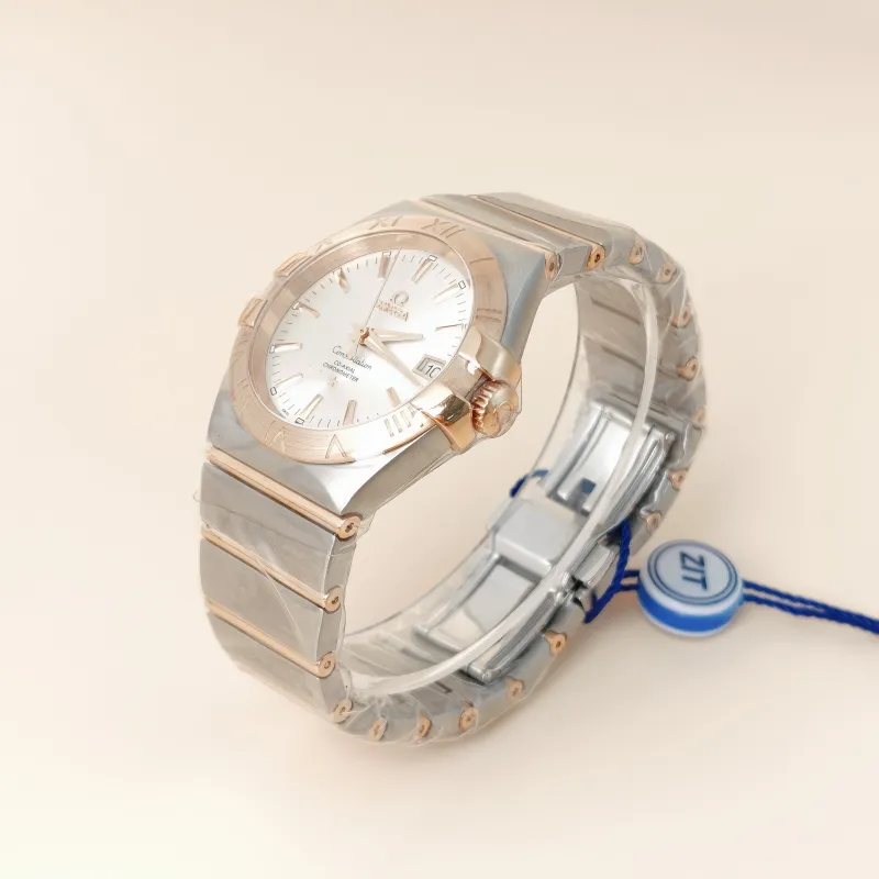 OMEGA Watch Watch Grey One Size35 — cover view 10 of 13