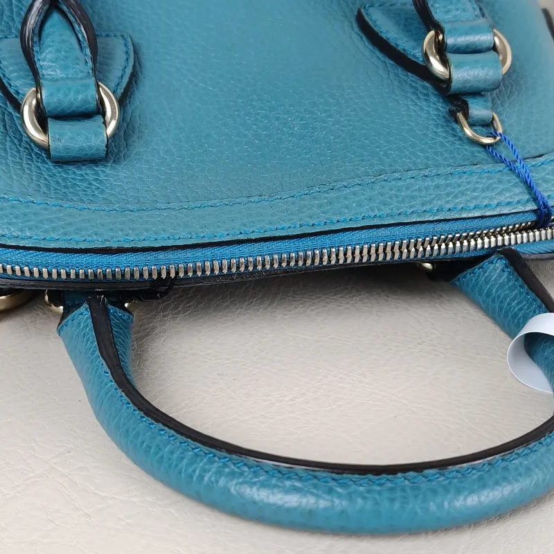 GUCCI Crossbody Bag Crossbody Bag Blue Calfskin One Size24 × 12 × 18 cm — detail view 3 of 13