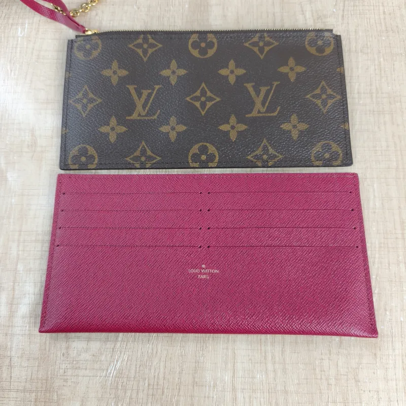 Louis Vuitton Crossbody Bag Pochette Félicie Monogram PVC Small 21 × 3 × 12 cm — detail view 15 of 15
