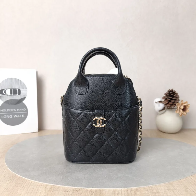 Chanel Top Handle Bag25a Edition Top Handle Bag Black Grained Calfskin One Size15.5 × 6.5 × 8.5 cm