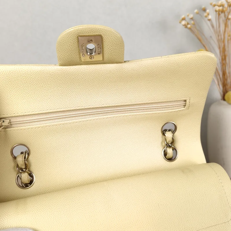 Chanel Crossbody Bag Classic Flap CF Yellow Grained Calfskin Small 23 × 6 × 14.5 cm — detail view 9 of 13