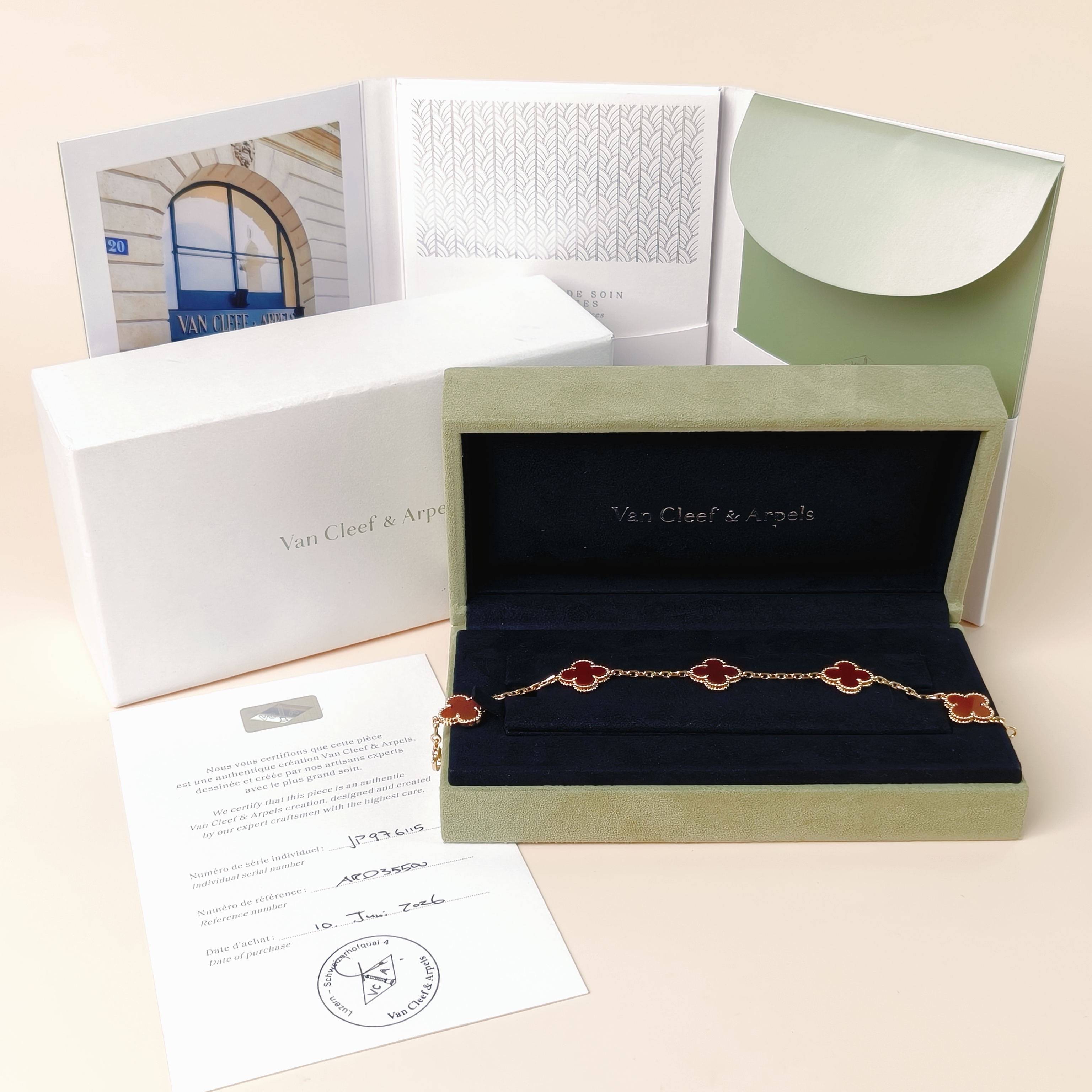 Van Cleef & Arpels Bracelet Alhambra Alhambra Collection Five-Motif Bracelet 18KY ellow Gold Vintage Small19cm โ cover view 6 of 12