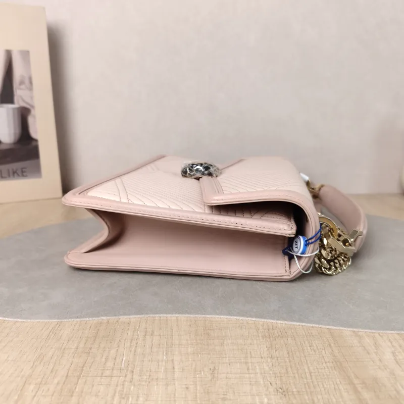 Bvlgari Crossbody Bag Serpenti Diamond Blast Lambskin 28.5 × 8.5 × 20 cm — detail view 12 of 12