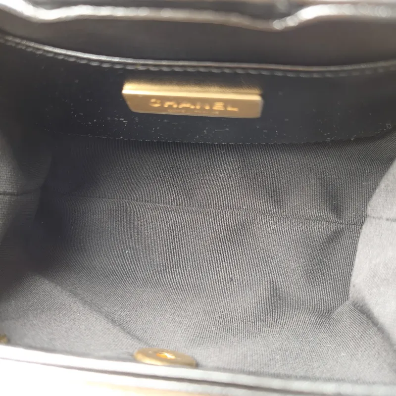 Chanel Crossbody Bag 24a Black Lambskin Mini 18 × 7 × 12 cm — detail view 7 of 12