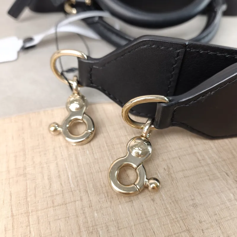 Chanel Crossbody Bag Box Bag Top Handle Crossbody Bag Black Calfskin 23 × 9.5 × 17 cm 29 — detail view 10 of 16
