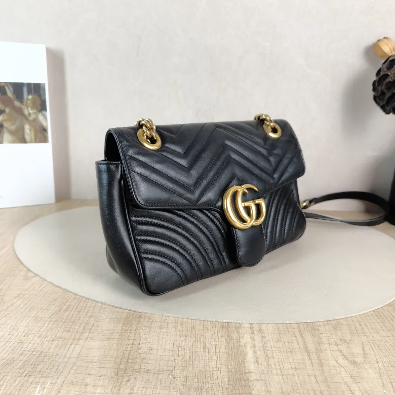 GUCCI Crossbody Bag GG Marmont Medium Marmont 26 Black CC alfskin Medium 26 × 7 × 15 cm — cover view 4 of 5
