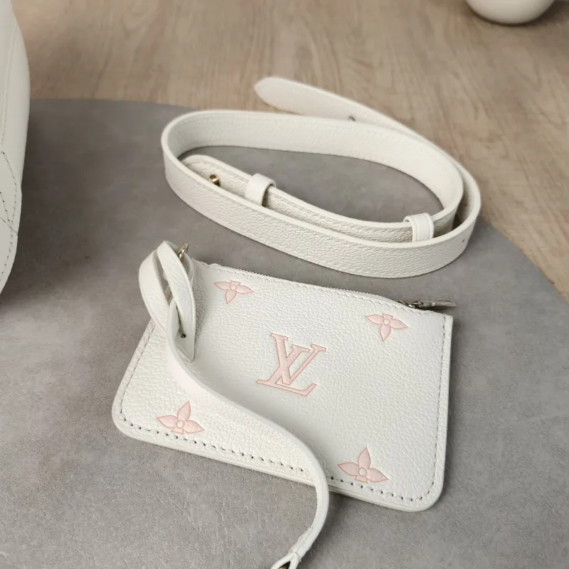 Louis Vuitton Top Handle Bag ALL IN BB White · Pink Calfskin BB 16 × 12 × 18 cm — detail view 7 of 11