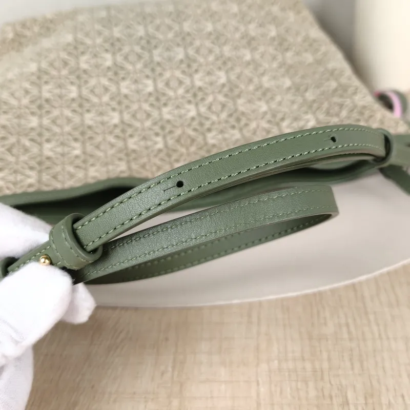 LOEWE Crossbody Bag Flamenco Green Monogram Canvas Medium30 × 10.5 × 24.5 cm — detail view 8 of 8