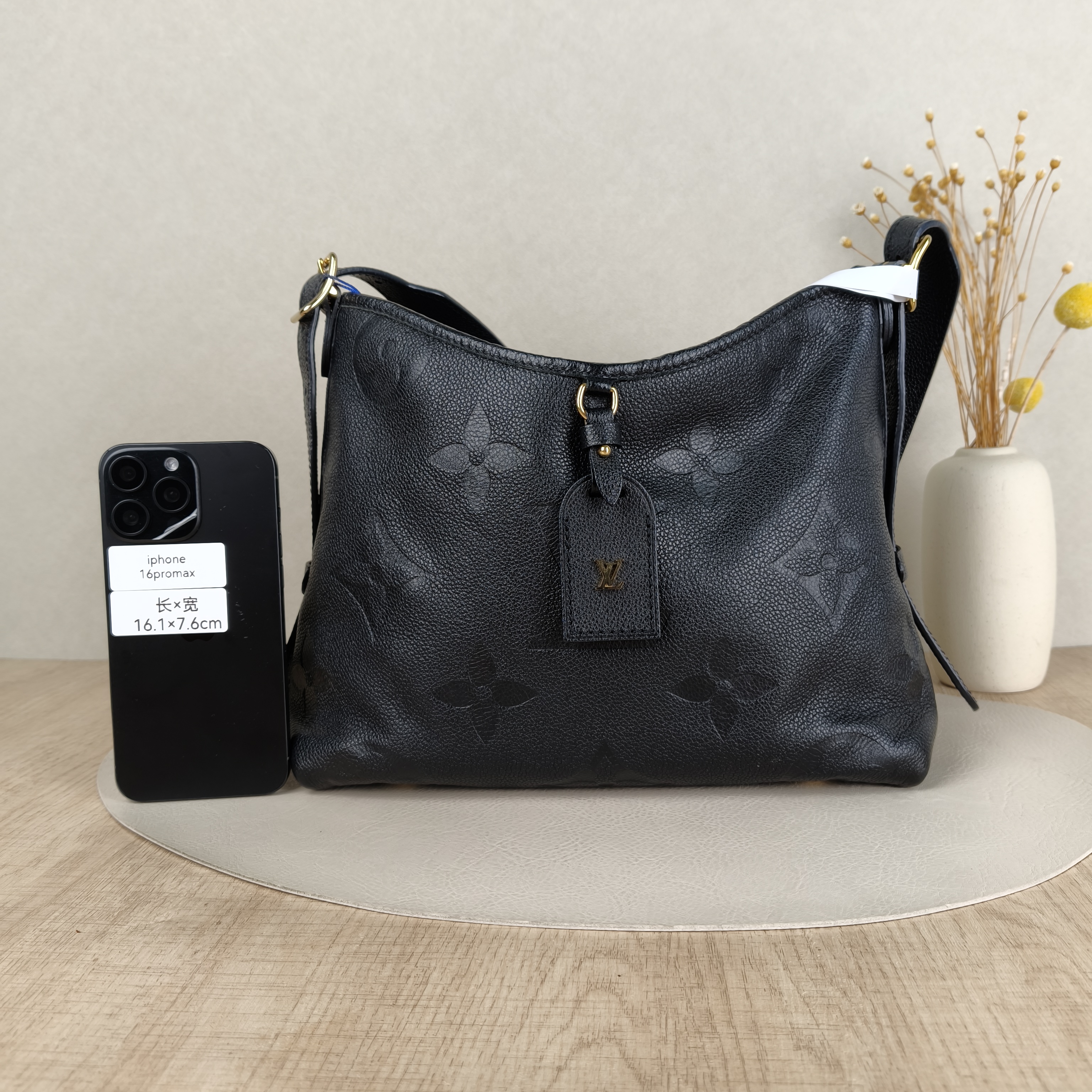 Louis Vuitton Crossbody Bag Carryall Black Calfskin Small29.5 × 12 × 24 cm — cover view 4 of 5