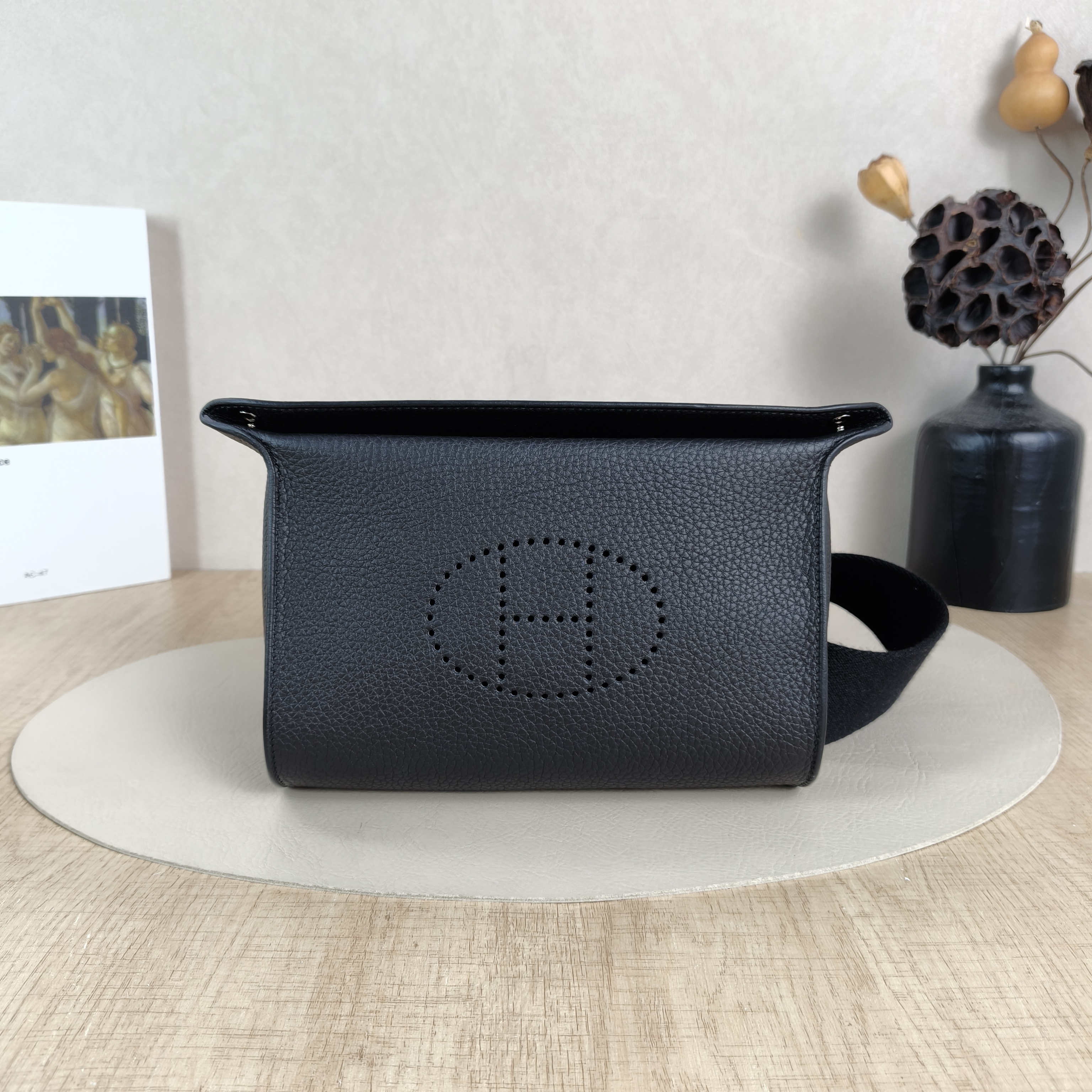 Hermès Crossbody Bag Videpoches Black Togo Calfskin One Size27 × 4 × 14 cm