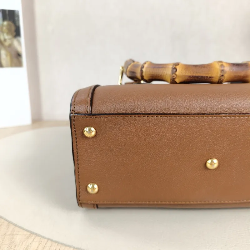 GUCCI Top Handle Bag Diana Top Handle Bag Caramel Calfskin Small 20 × 10 × 16 cm — detail view 10 of 12