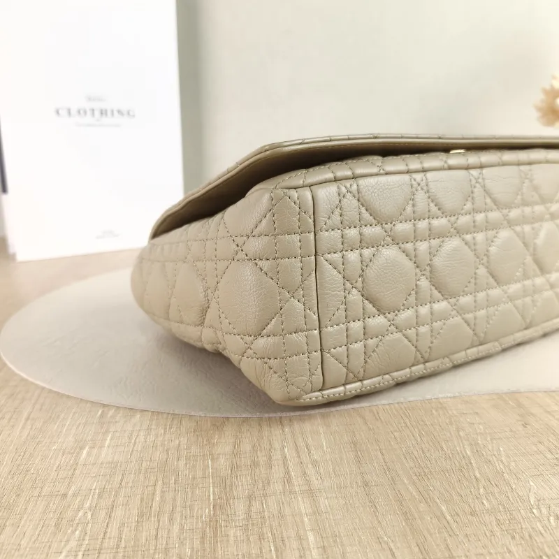 DIOR Shoulder Bag Caro Chain Bag Taupe Calfskin Large 28.5 × 10 × 17.5 cm — detail view 10 of 10