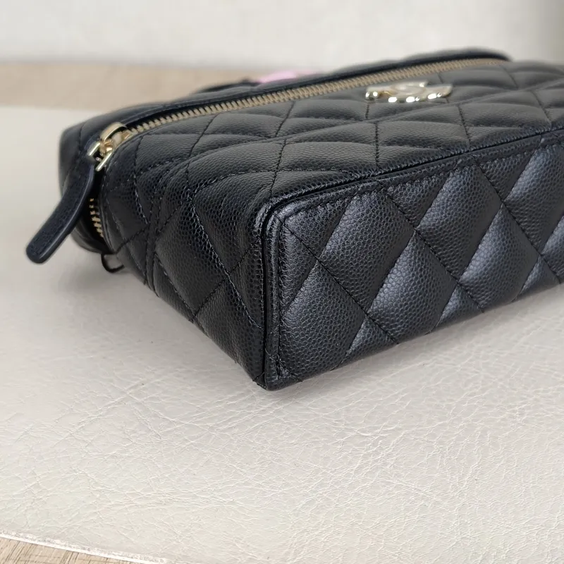 Chanel Top Handle Bag lp Black Grained Calfskin One Size 19.5 × 5 × 17 cm — detail view 11 of 12