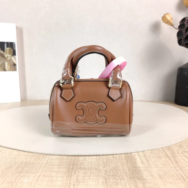 CELINE Crossbody Bag Calfskin Mini 14 × 7.5 × 9.5 cm