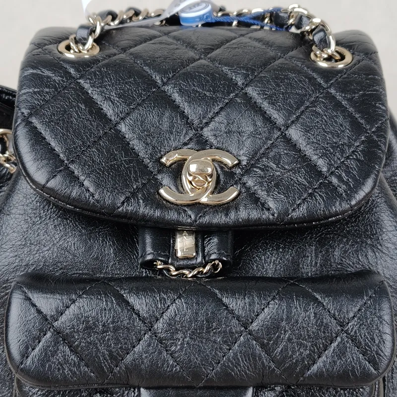 Chanel Backpack Duma Black Calfskin Small18 × 12 × 18.5 cm — detail view 15 of 17