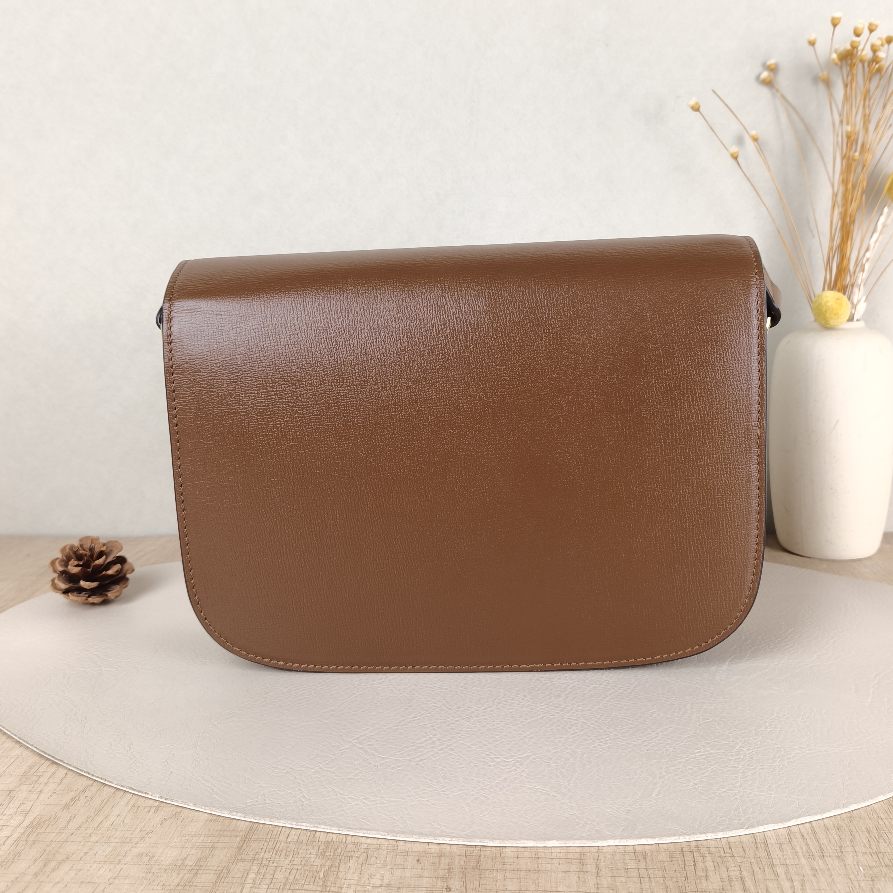 GUCCI Crossbody Bag Horsebit 1955 Horsebit Medium Brown Calfskin Medium25 × 8 × 18 cm — cover view 3 of 5