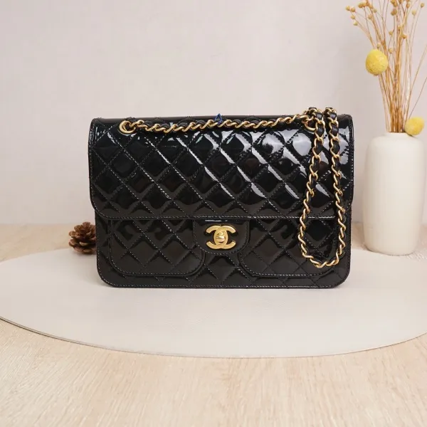 Chanel 25b Shoulder Crossbody Bag Black Patent Leather Microchip Edition · Dust Bag · 25 × 6 × 17 cm