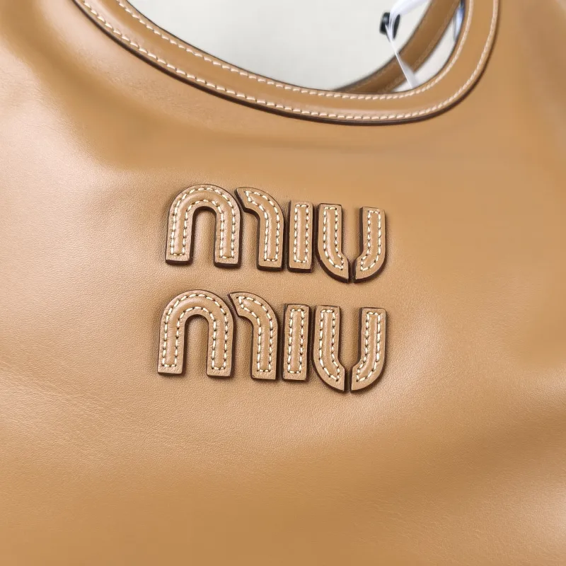 Miumiu Shoulder Bag IVY Tote Shopping Tote CC alfskin 38 × 18 × 38 cm — detail view 10 of 12