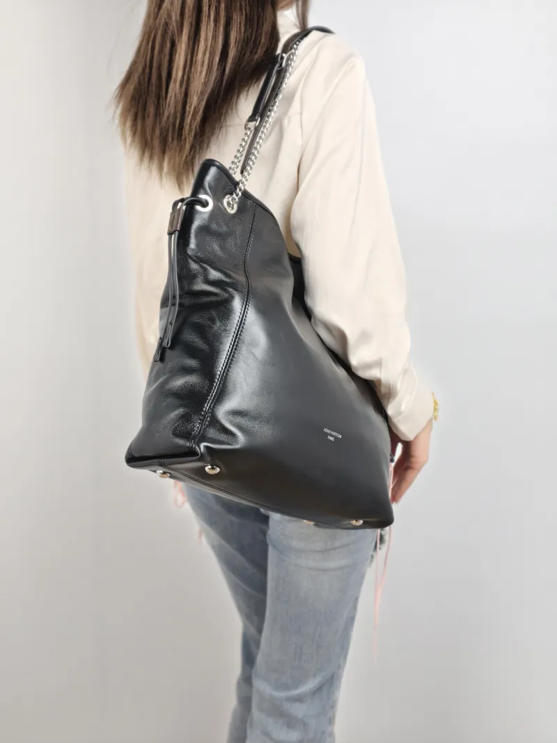 Louis Vuitton Shoulder Bag Off Duty Vibe Chain Bag Black SL ambskin Medium 33 × 11.5 × 24 cm — on-model view 1 of 2