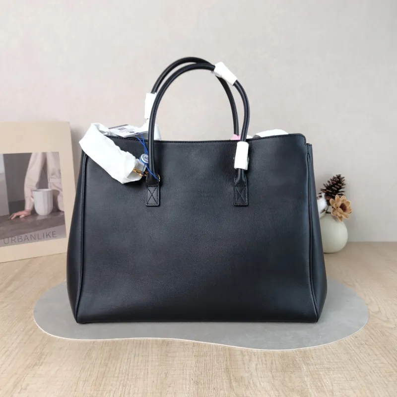 BALENCIAGA Top Handle Bag Hampton Carry All Tote Bag Black Calfskin Small 32 × 16 × 25 cm — cover view 5 of 5
